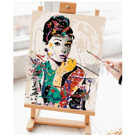 Audrey  Hepburn